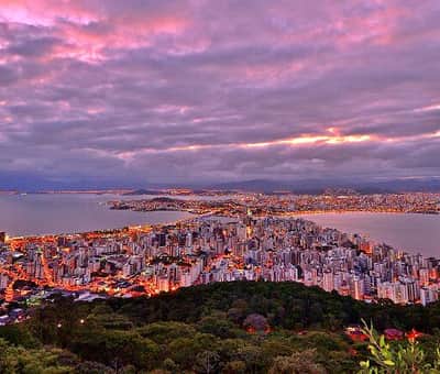 Imóveis e quartos para alugar em Florianópolis