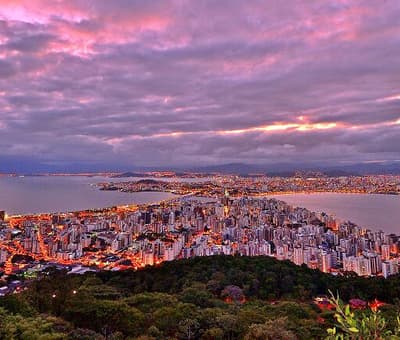 Imóveis e quartos para alugar em Florianópolis